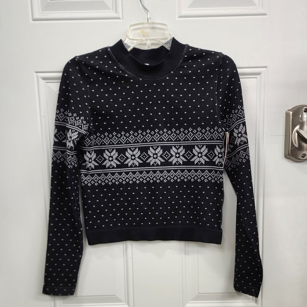 New Avia Seamless Top with Snowflake Design - Black with Gray - Size XL 16-18 - Picture 1 of 6